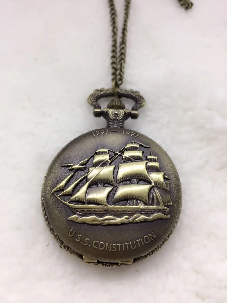 Free shipping Antique Bronze Sailing Canvas Boat Ship Necklace Pocket Chain Quartz Pendant Watch Gift 10pcs/lot