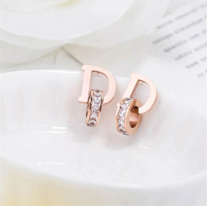 Personality Shiny Crystal Titanium Steel Earring Luxury D Letter Sexy Party Unusual Earrings Fashion Jewelry