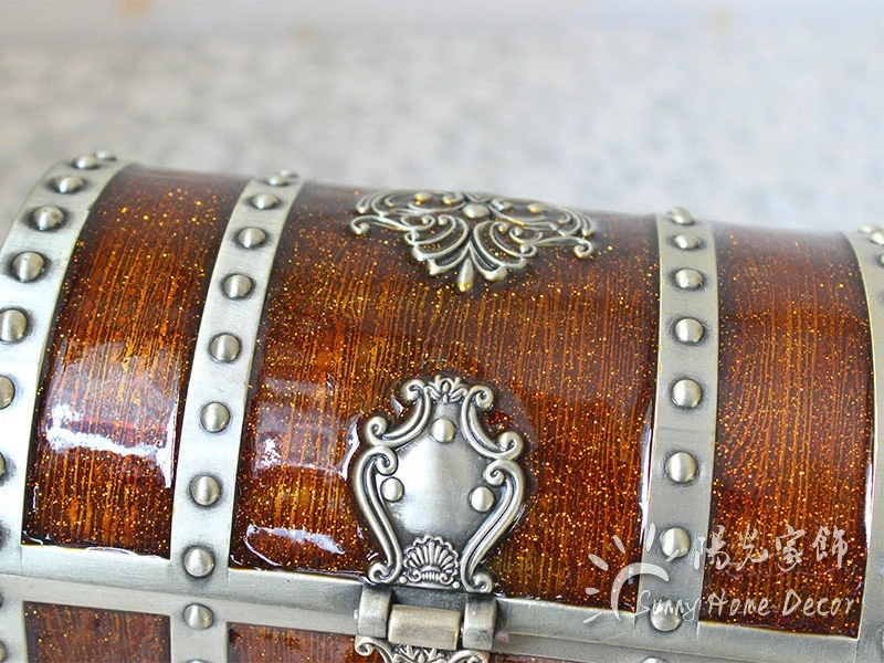 Large Size Pirates of the Caribbean Treasure Jewelry Box, Vintage Organizer, Metal Jewelry Case, Storage Box, Z080