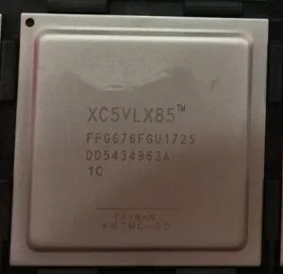 

1 шт. XC5VLX85-1FFG676C XC5VLX85 BGA676