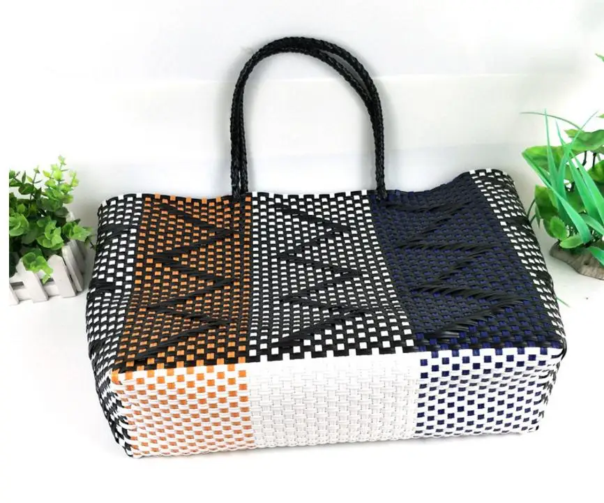 2018 Fashion Women Durable Weave Beach Bag Woven Bucket Bag Casual Tote Handbags Bags Popular Receive straw plastic braided