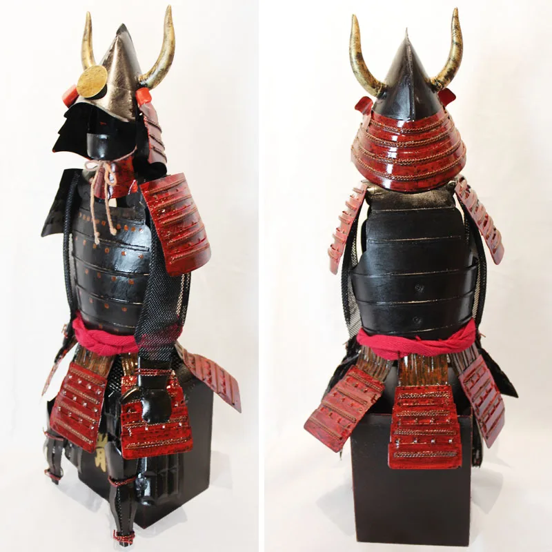 Iron Japanese Small Armor Ornaments, Retro Ornaments, Office Shop Ornaments, Display Props, Gifts