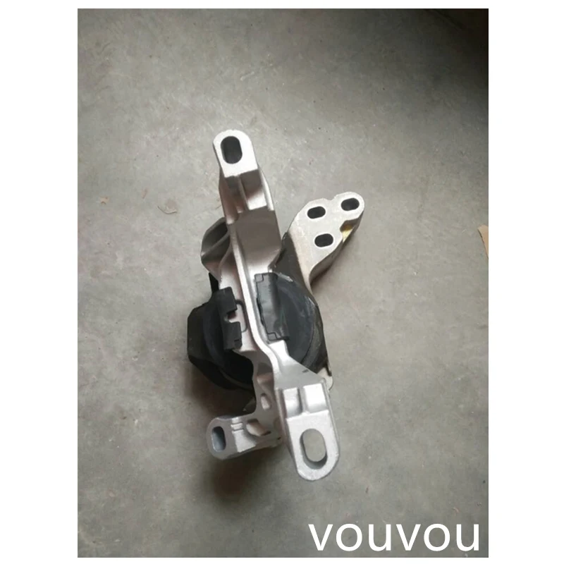 car accessories chassis parts right side engine mount 39-060 for Mazda CX5 KE 2012-2016 Mazda 6 2014-2018 GJ CX4 2.5L