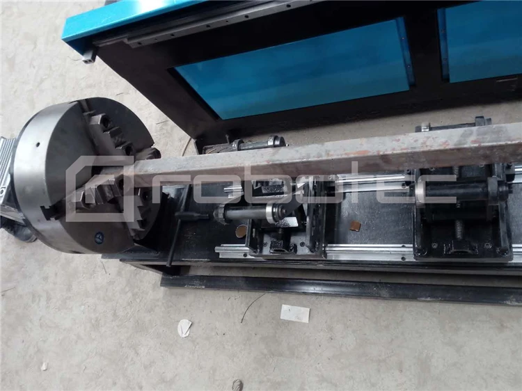 Tabela original do cortador do plasma do cnc da máquina de corte 1325/ 1530 do plasma do duto do perfil da tubulação de aço para a máquina de corte da chama do tubo do metal