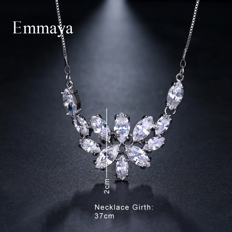 Emmaya Brand Fashion Elegance Charm Flower AAA Zircon Adjustable Lovers Necklaces for Women Popular Jewelry Wedding Party Gift