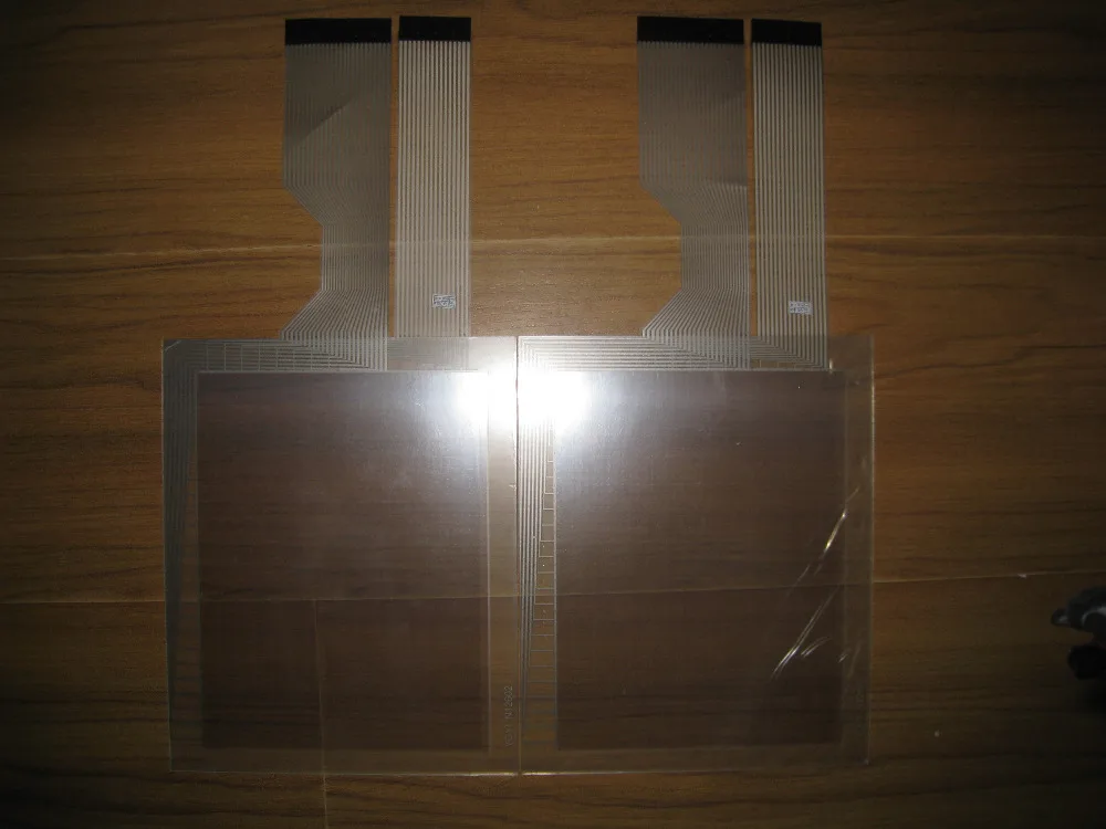 

New and original touch screen 2711-T10C8
