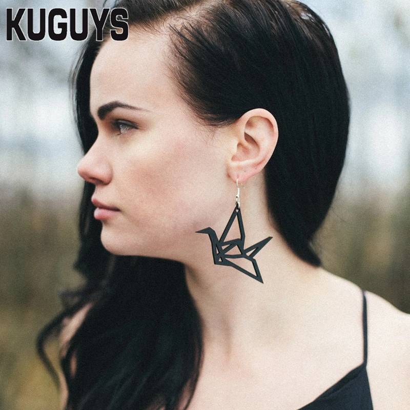 KUGUYS Paper Crane Women\'s Dangle Earrings for Women Acrylic Black White Hollow Out Jewelry Classic Accessory