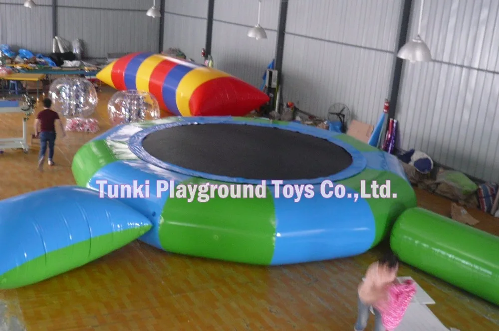 5 meters diameter round inflatable water bouncer with strong springs