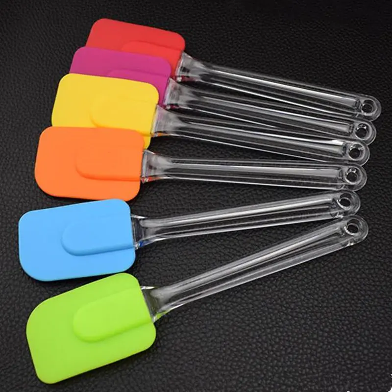 New Cake Scraper Cake Cream Butter Spatula Mixing Scraper Brush Silicone Cake Tool Color random F20173374