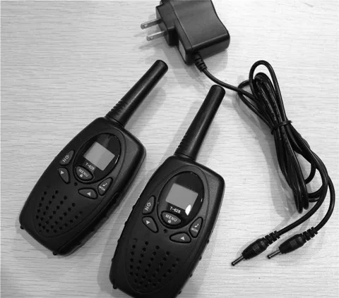 T628 1 Watt long range black 2pcs walkie talkie radio scanner FRS GMRS 2 way CB radios UHF PTT VOX transmitter PMR for kids