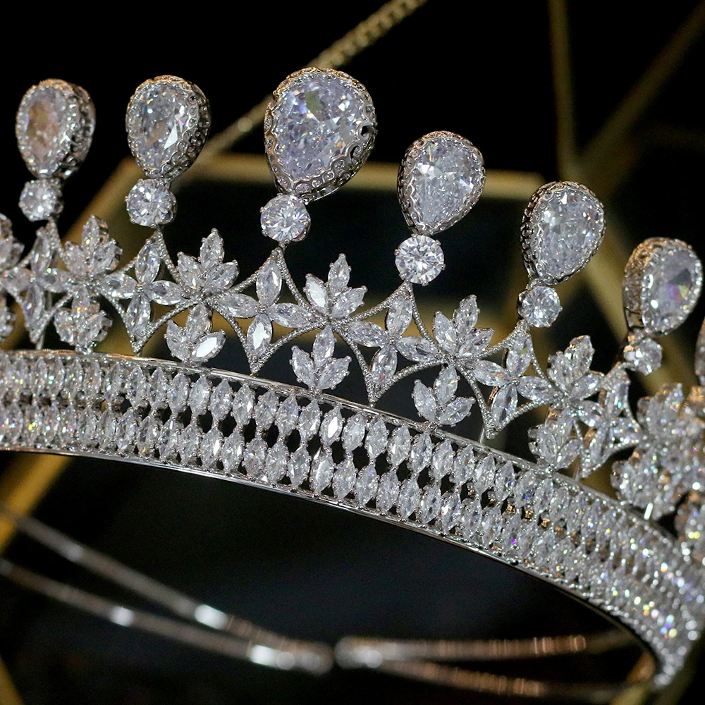 Imagem -06 - Luxo Zirconia Tiara Coroa para Mulheres Acessórios de Cabelo do Casamento Vestido de Banquete