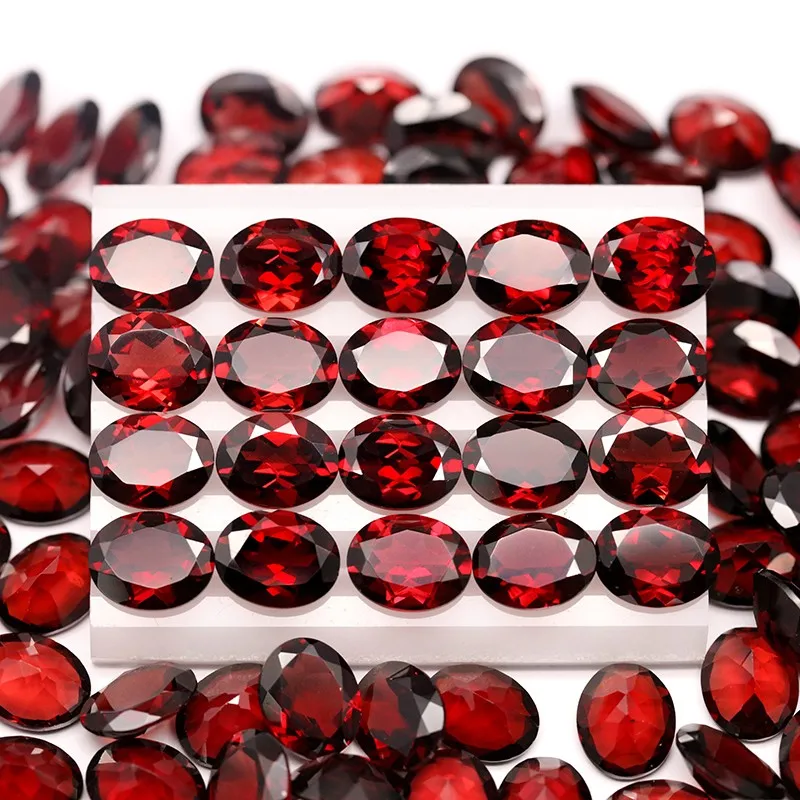 Tự Nhiên Đá Garnet Đỏ Trong Hình Oval 8Mm * 10Mm, Màu Đỏ Đậm, tốt Cắt Và Lửa, Sử Dụng Cho Trang Sức Được Thiết Kế