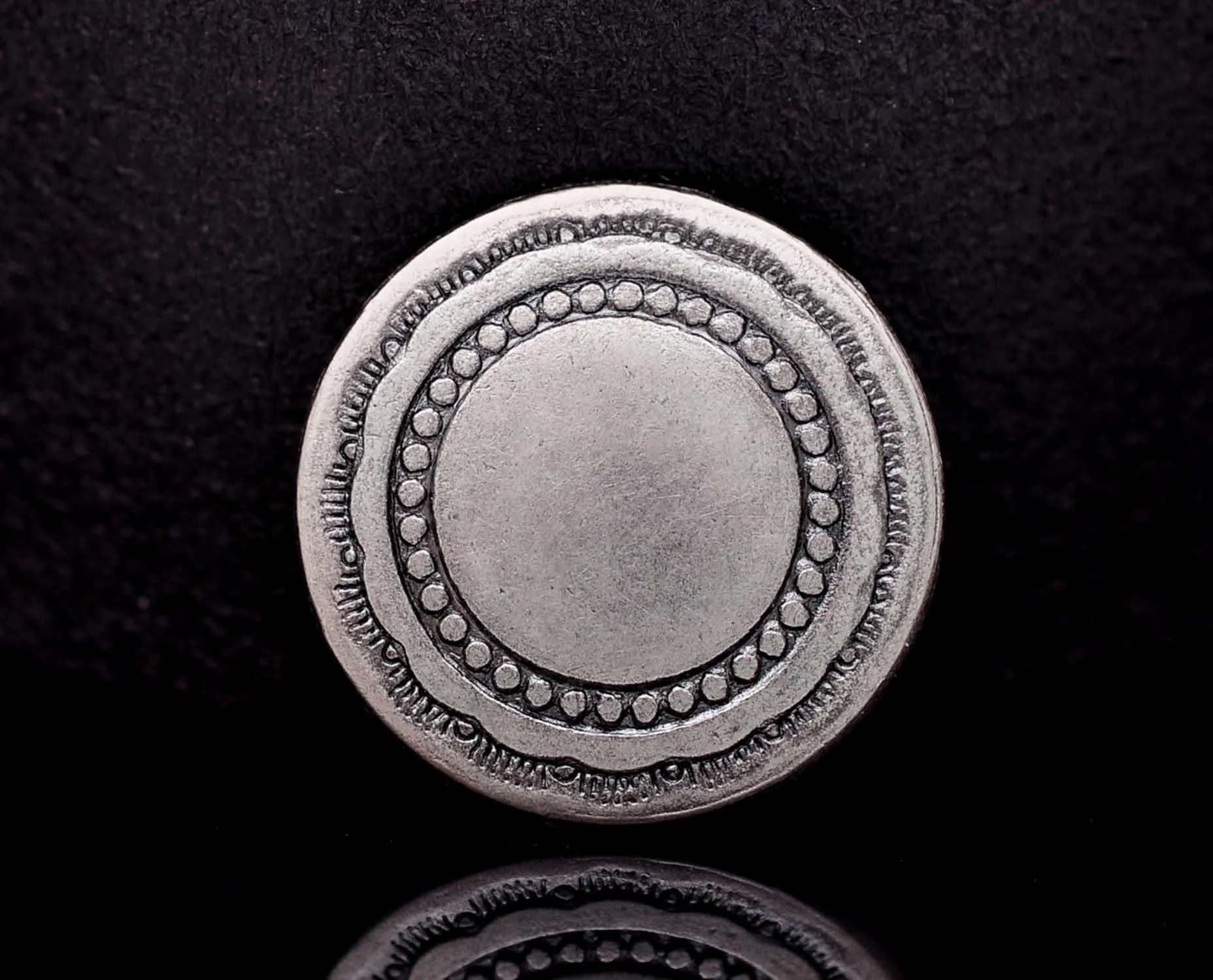 20 szt. 23x23MM antyczne srebrne Punk motocyklowe okrągłe kwiatowe zapięcia z nitem punktowym do skórzanego paska nit z tyłu
