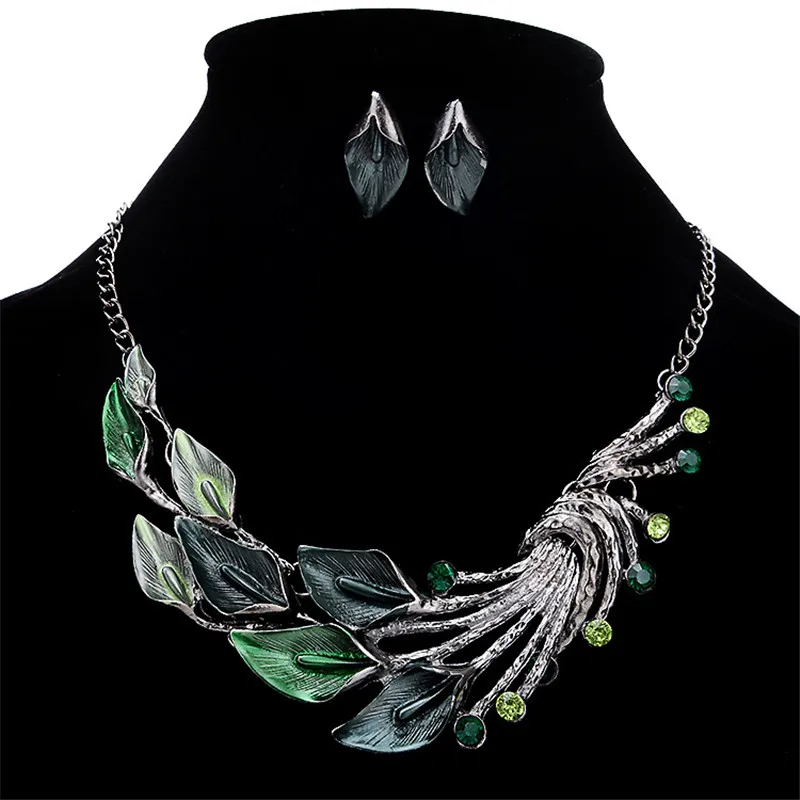 ADOLPH Jewelry for Women Luxurious Accessories Temperament Alloy Crystal Peacock Tail Jewelry Set Necklace and Earrings 2021 New