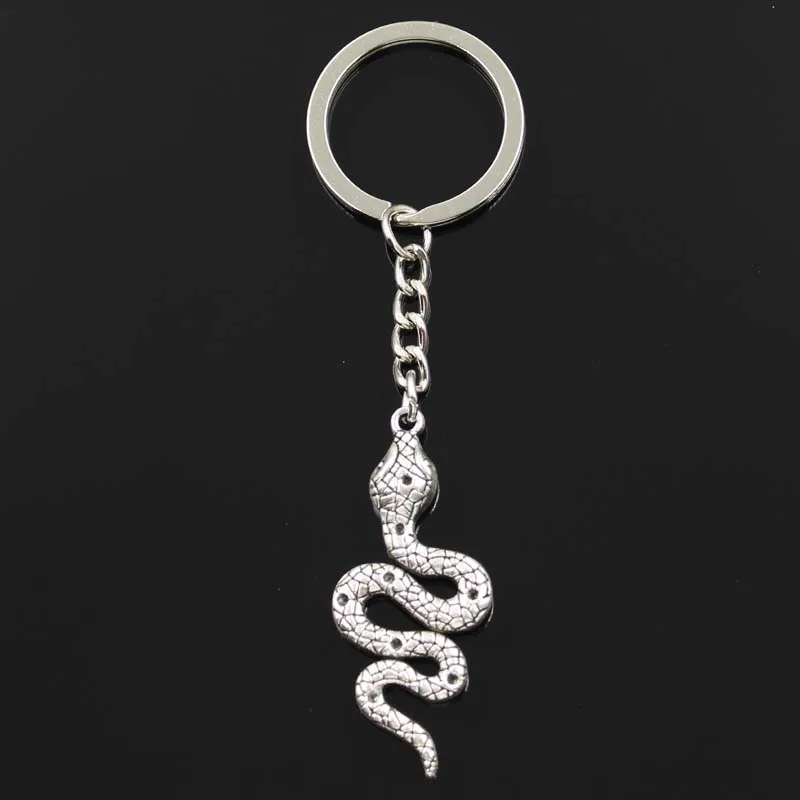 Fashion Keychain 51x21mm Snake Cobra Pendants DIY Men Jewelry Car Key Chain Ring Holder Souvenir For Gift