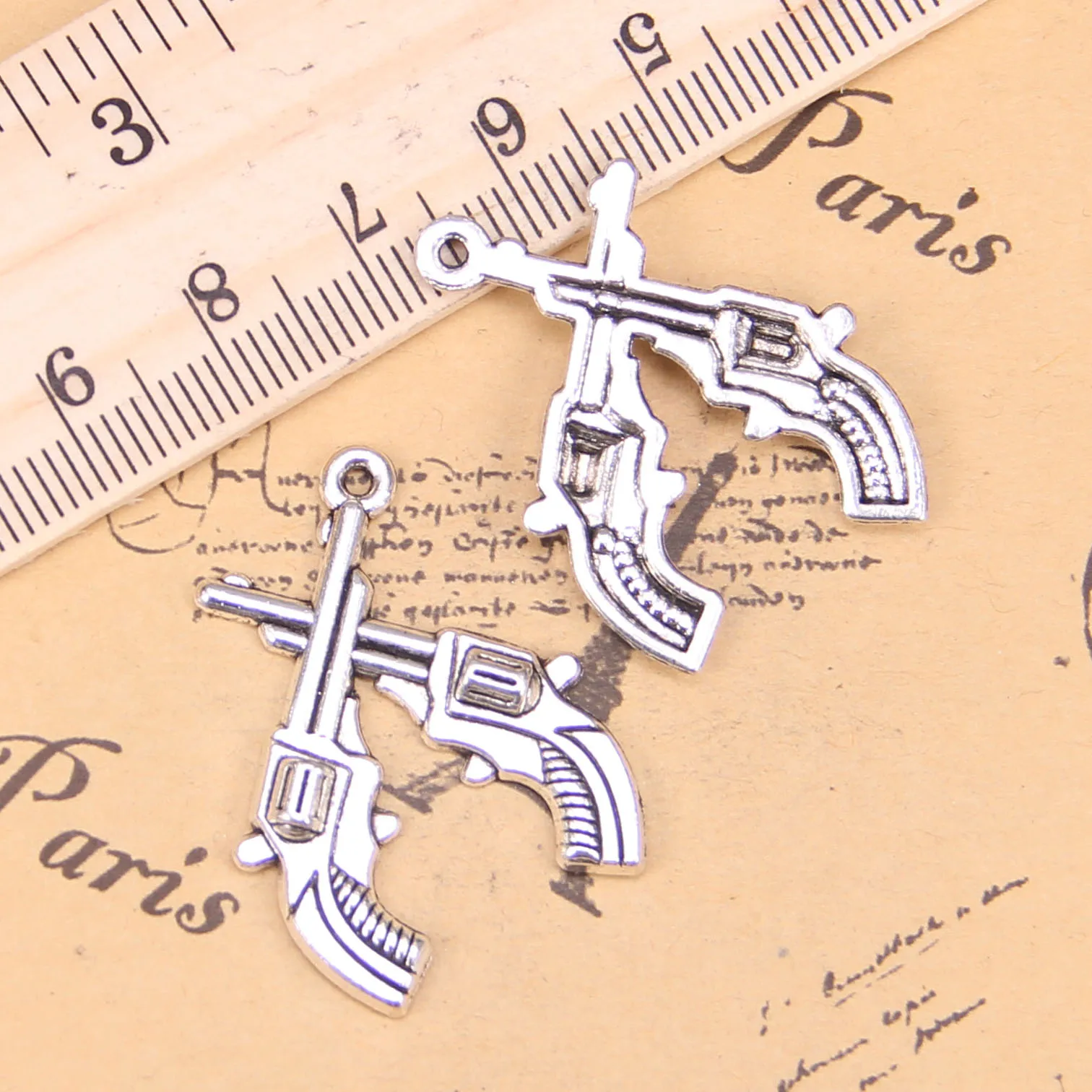 45pcs Charms crossed pistols revolvers western 31x23mm Antique Bronze Plated Pendants Making DIY Handmade Tibetan Bronze Jewelry