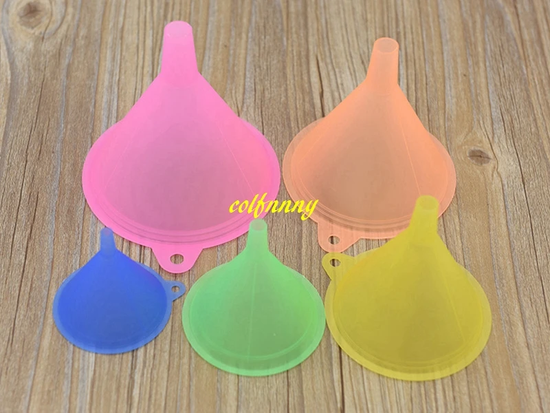 50sets/lot Fast shipping 5pcs/set Mini Funnel Plastic Small Funnels Kitchen cooking tools 5 different size