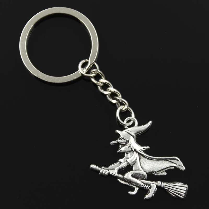 New Fashion Men 30mm Keychain DIY Metal Holder Chain Vintage Witch On Broomstick Halloween 36x34mm Silver Color Pendant Gift