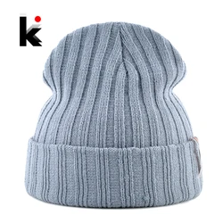 Solidna czapka z miękkiej dzianiny czapki dla mężczyzn kobiety jesień zima Unisex Skullies modne czapki Hip Hop Gorros czapki 11 kolorów kapelusz