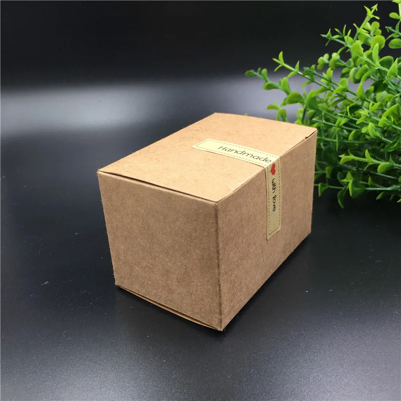 100Pcs Box With Stickers Brown Kraft Paper Handmade With Love for Jewelry/Cake/Candy Carrying Cases Festival Gift Packing Box