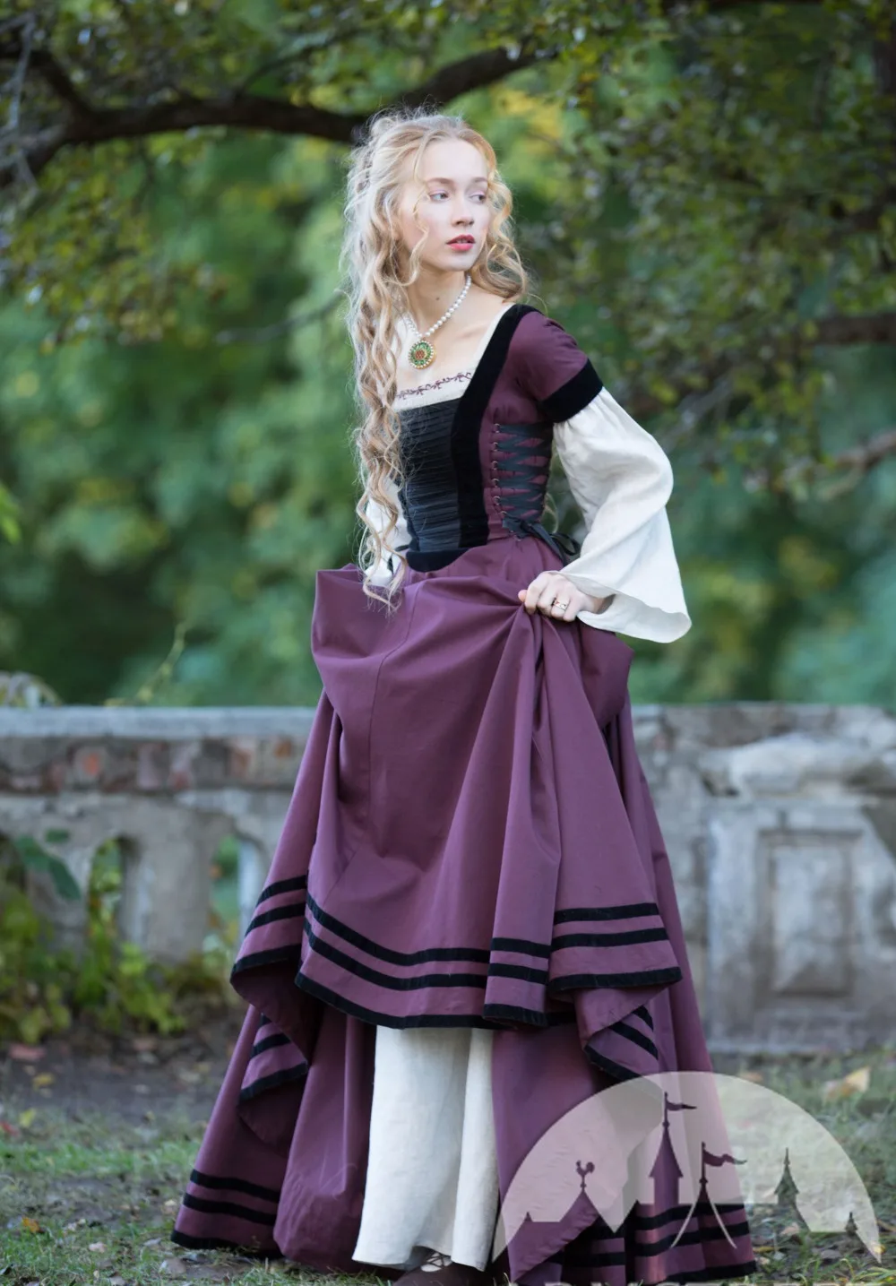 Cosplaydiy Custom Made Renaissance Women Dress Medieval Clothing Adult Victorian Medieval Side Lace Up Dress L320