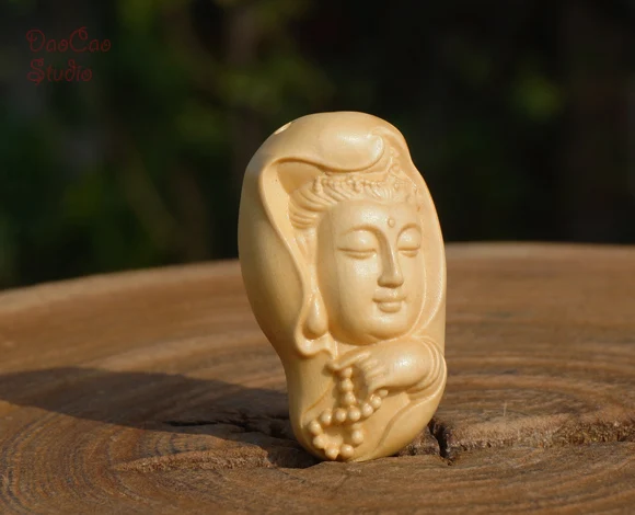 Natural Jujube Wood Carved Guanyin Bodhisattva B Pendant Tiny Charms Mala Japa Beads Bracelet Jewellry Findings DIY Accessories