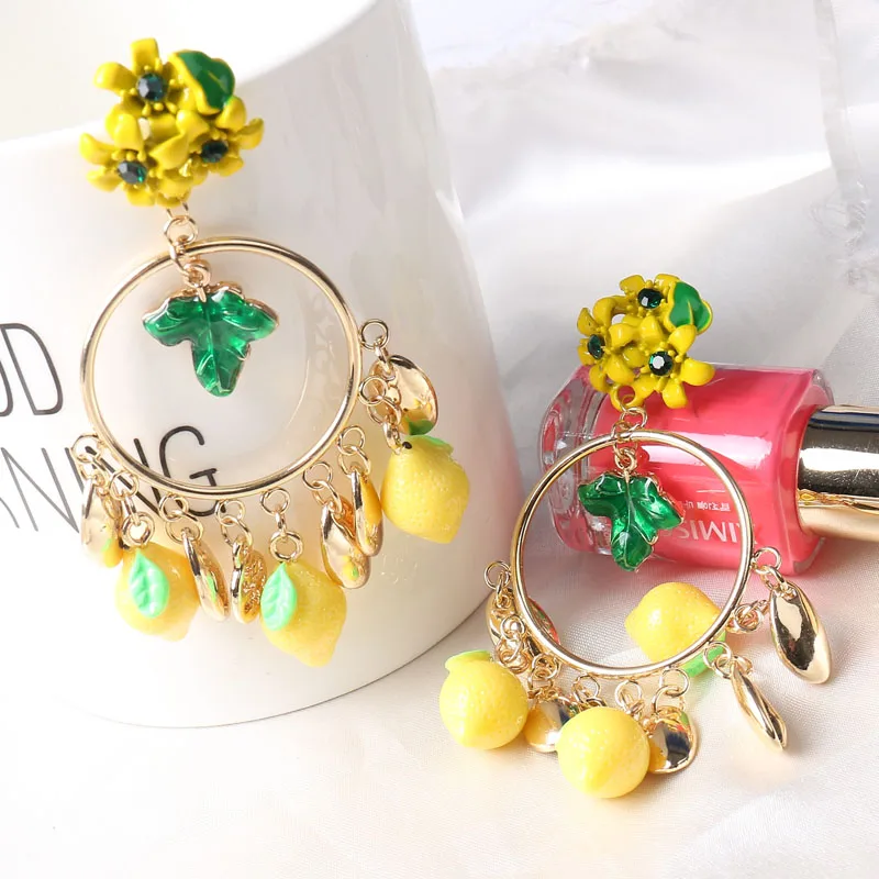 Baroque Vintage Fashion Earwear For women Baroque Big Long Earrings for Women Yellow Lemon Drop Dangling Earrings