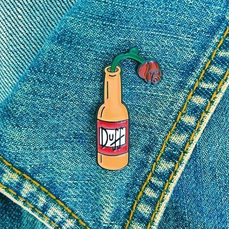 Odznaka emaliowana DUFF ROSE