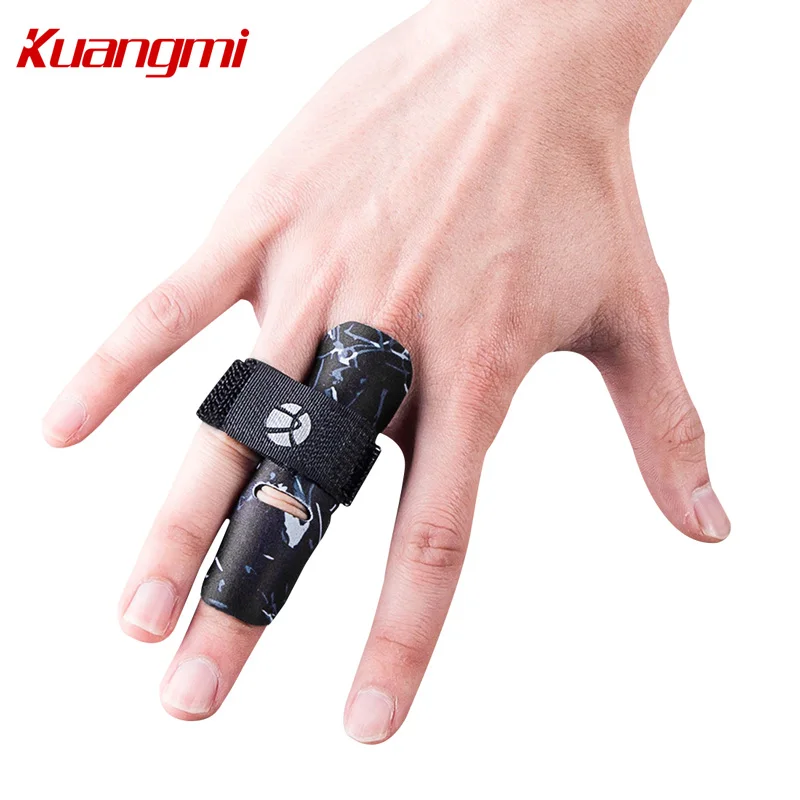 Kuangmi 1 Piece Adjustable Finger Sleeve Support Protector Prevents Finger Injury During Sports Bandage Pain Relief