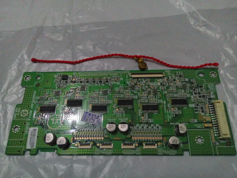 ST4055YL-S01 rev 1,0 Logik FORKDL-46HX82x T-CON Board