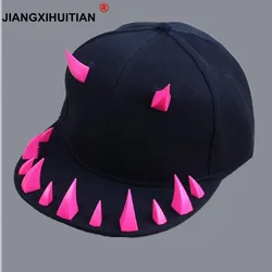 Wholesale Novelty Horn Snapback Caps Men Punk Snapback Baseball Caps Women Punk Horns Cap Hip Hop Hats boy girl 2 colors