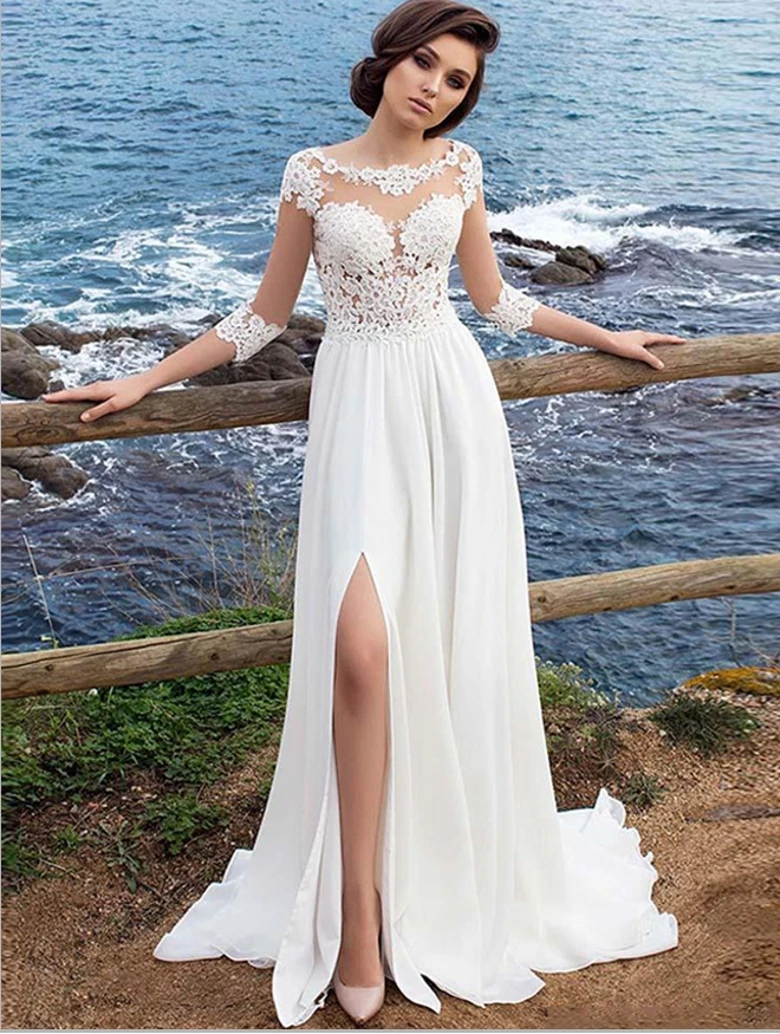 

2025 New Scoop Lace Boho Cheap Chiffon Wedding Dresses Summer Beach Bridal Gown Bohemian Sheer Neck Split robe de mariage