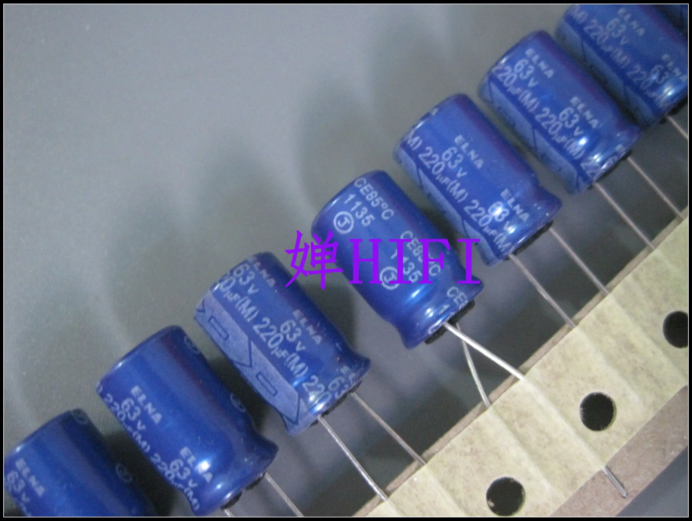 

2020 hot sale 20PCS/50PCS ELNA original RE3 blue robe electrolytic capacitor 63v220uf 10x16 free shipping