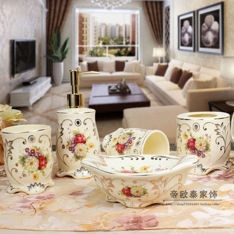 European-style ivory porcelain wash Five-piece suite bathroom suite bathroom suite bathroom suite with teeth toiletries kit