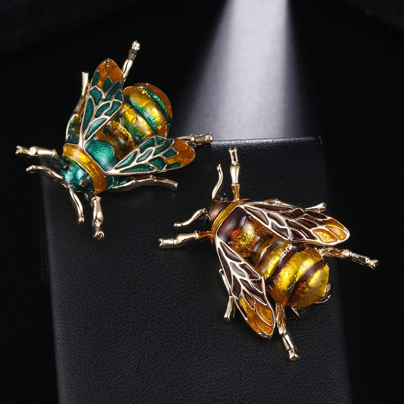 Vintage Enamel Bumble Bee Crystal Brooch Pin Costume Badge Women Jewelry Gift Corsage jewelry