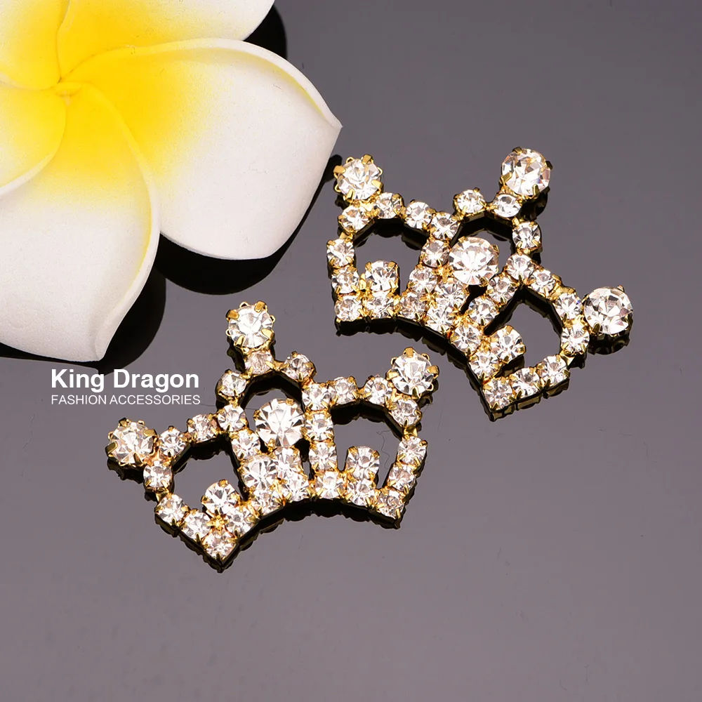 Adornos de corona de diamantes de imitación dorados King Dragon, decoraciones con parte posterior plana de 35mm para cestas de boda y otras necesidades de fiesta, 5 uds.