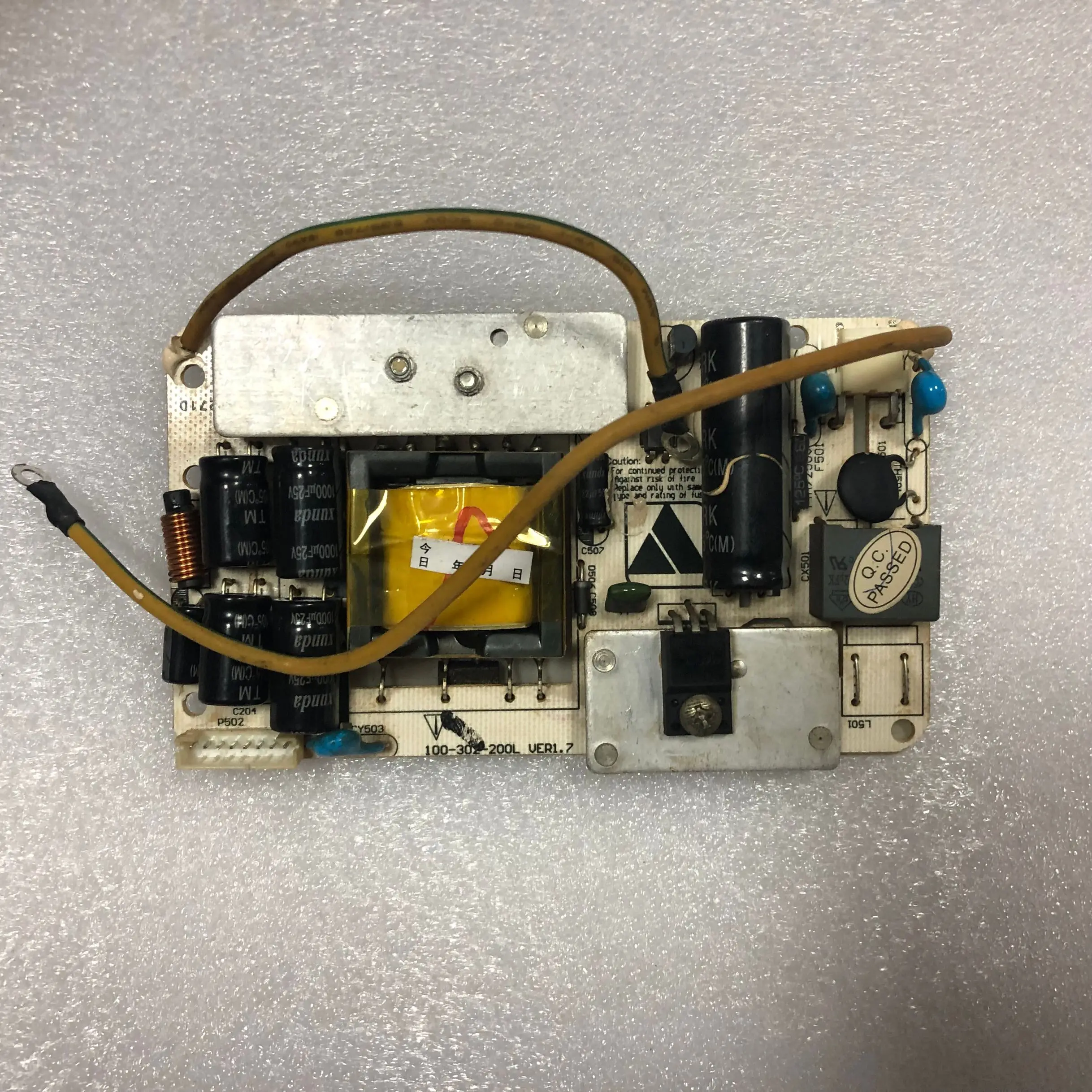 1 قطعة/الوحدة جيدة جودة 900KC G2449 L22KA G2756 100-302-200L