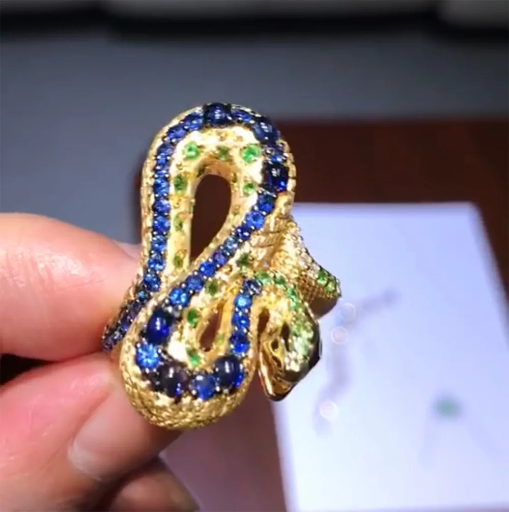 CAIMAO Special Snake Natural Sapphire Tsavorite and Diamonds Animal Ring 18kt Yellow Gold Mens Jewellery