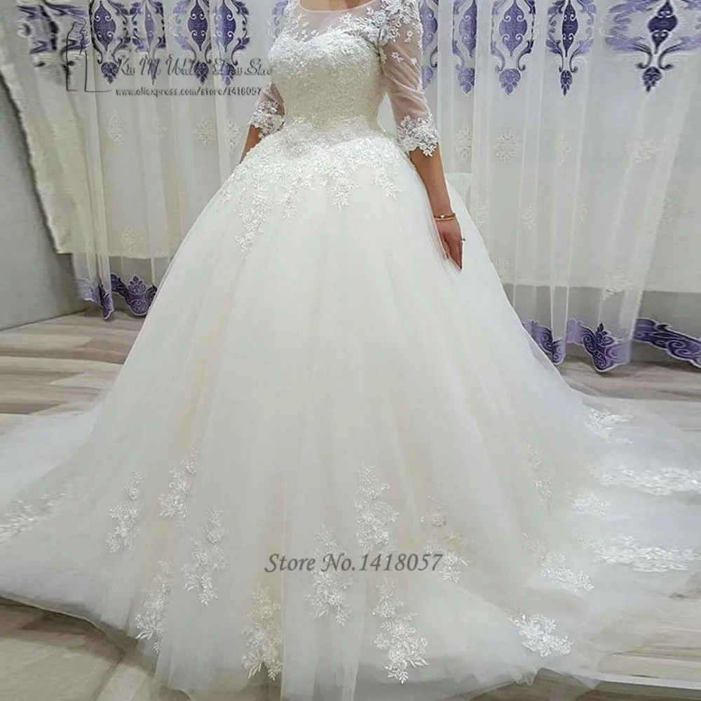 Robe de mariée en dentelle Vintage, tenue de bal, manches mi-longues, 2017