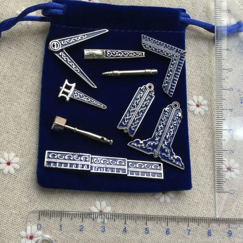 Small Size 9 Different Masonic Working Tools Classic Miniature Freemason Brooch Gifts Fine Craft Work for Masons with Cloth Bag