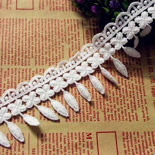 

10 yards/lot width 4.5cm 1.77" white cotton lace trim tassel fringe for dress skirt clothes QL4K737