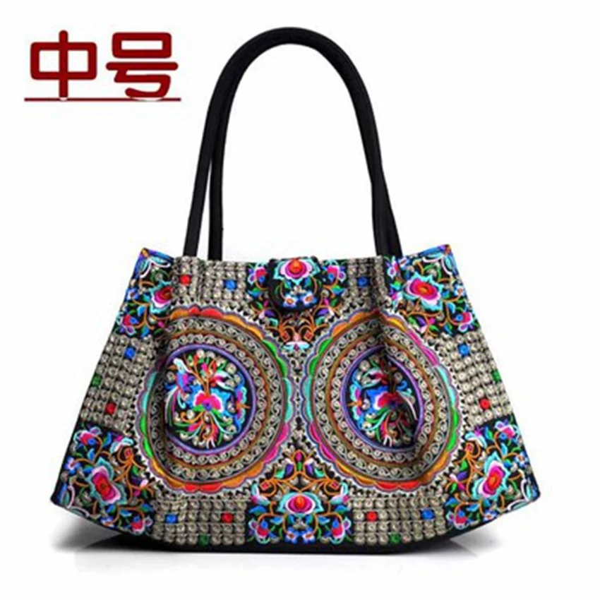 حقيبة يد مطرزة بالرياح الوطنية الجديدة لعام 2019 تتميز بحقيبة كتف مطرزة على الموضة بتصميم عتيق وحقيبة ترفيهية للسفر والعطلات