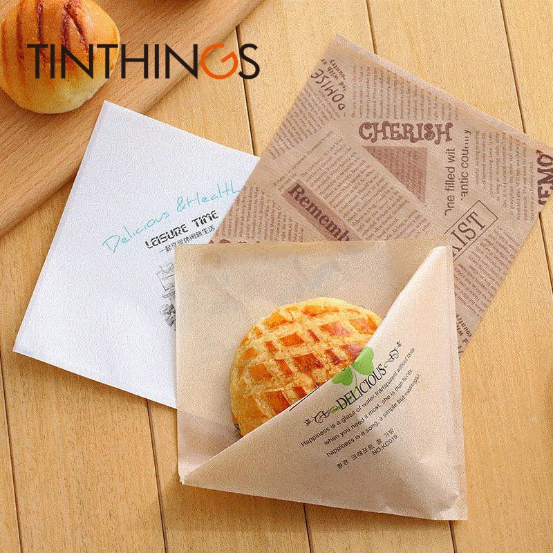 1000pcs 15x15cm oil proof Kraft paper bag Trigonometric sandwich Donuts bread bags for Bakery Clover Newspaper Sweet Customized