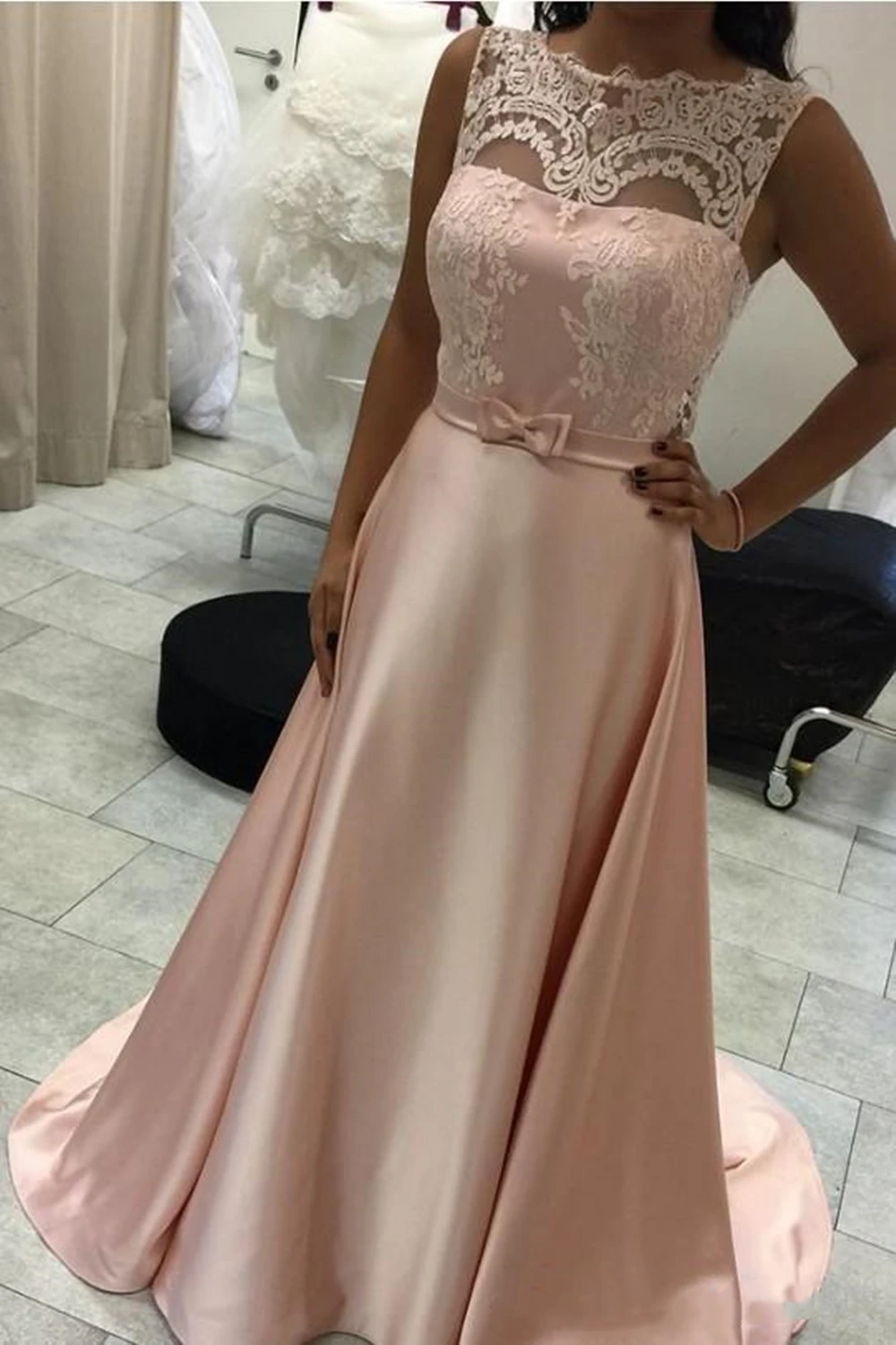 Glamorous Sheer Evening Dresses A Line Peach Appliques With Bow Sash Long Prom Gowns Mother Dress Custom Made Robe de soriee