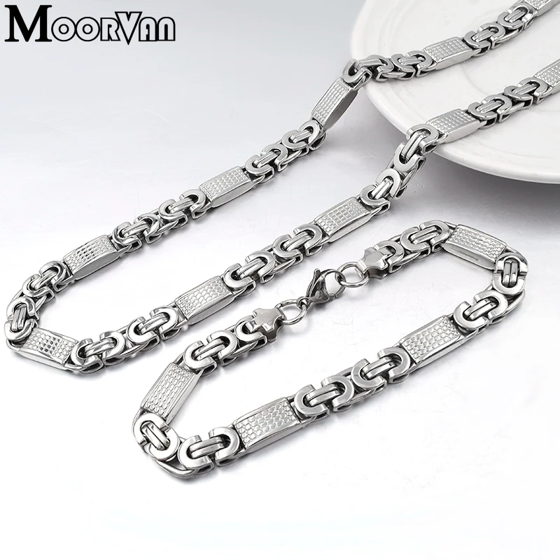 Moorvan JEWELRY SET FOR MEN GIFT 2022 COOL Silver Color CHAIN LINK NECKLACE SET BRACELET MAN FASHION STYLE,Square Shaped VJS002