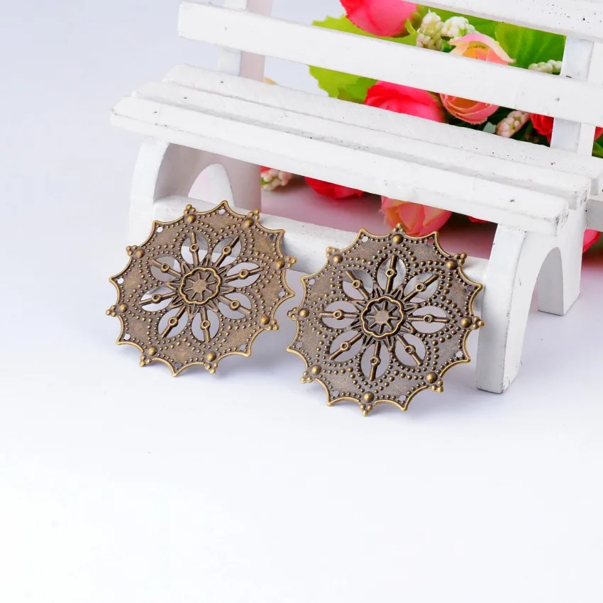 MIAOCHI 10 sztuk antyczny odcień filigran okrągłe okłady złącza metalowe rzemiosło prezent dekoracje DIY ustalenia 43mm F0451