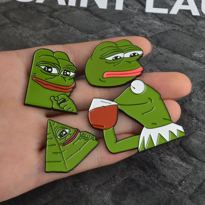 2018 NEW the Frog Pepe Sad Think Drink Funny Cute dark Metal Enamel brooches Button sweater Pins Badge kid\'s Gift frog souvenir