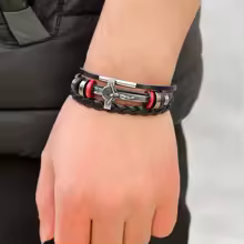 Brățară FaithWear™ cu simbolul crucii