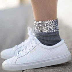 Moda krótkie skarpety Glitter kobiety Vintage bawełniane błyszczące skarpetki Harajuku miękkie śliczne skarpety Casual Chic koralik skarpety artystyczne kobiece wyroby pończosznicze