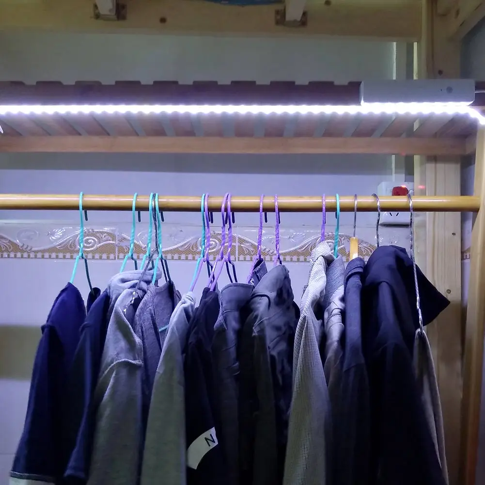 New Style 3000K/6000K Flexible PIR Motion Activated 60LED Light Sensor Lamp Strip Lighting For Kitchen Closet With 2Colors